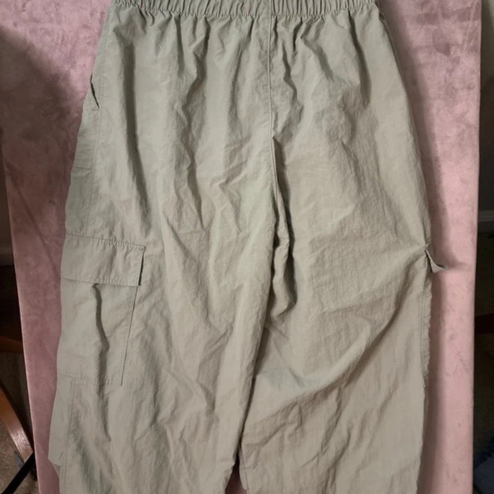 No Boundaries Olive Wide Leg Cargo Jumpsuit Pants - Picture 4 of 4